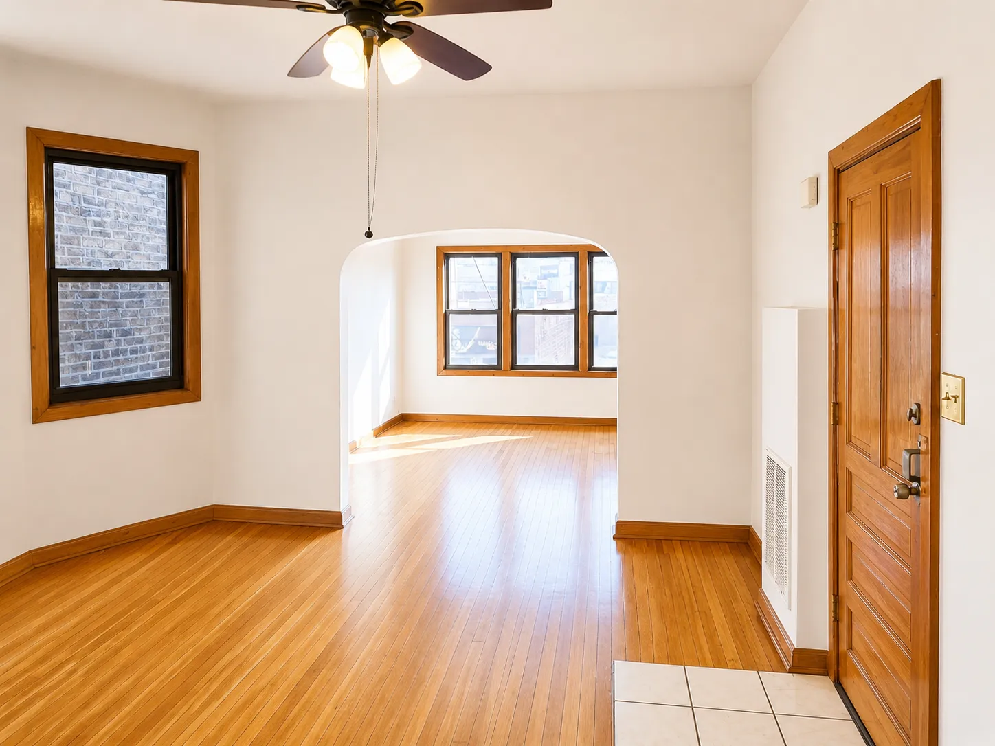 2825 N Milwaukee Ave, , 60618, USA 60618-unit#1-Chicago-IL