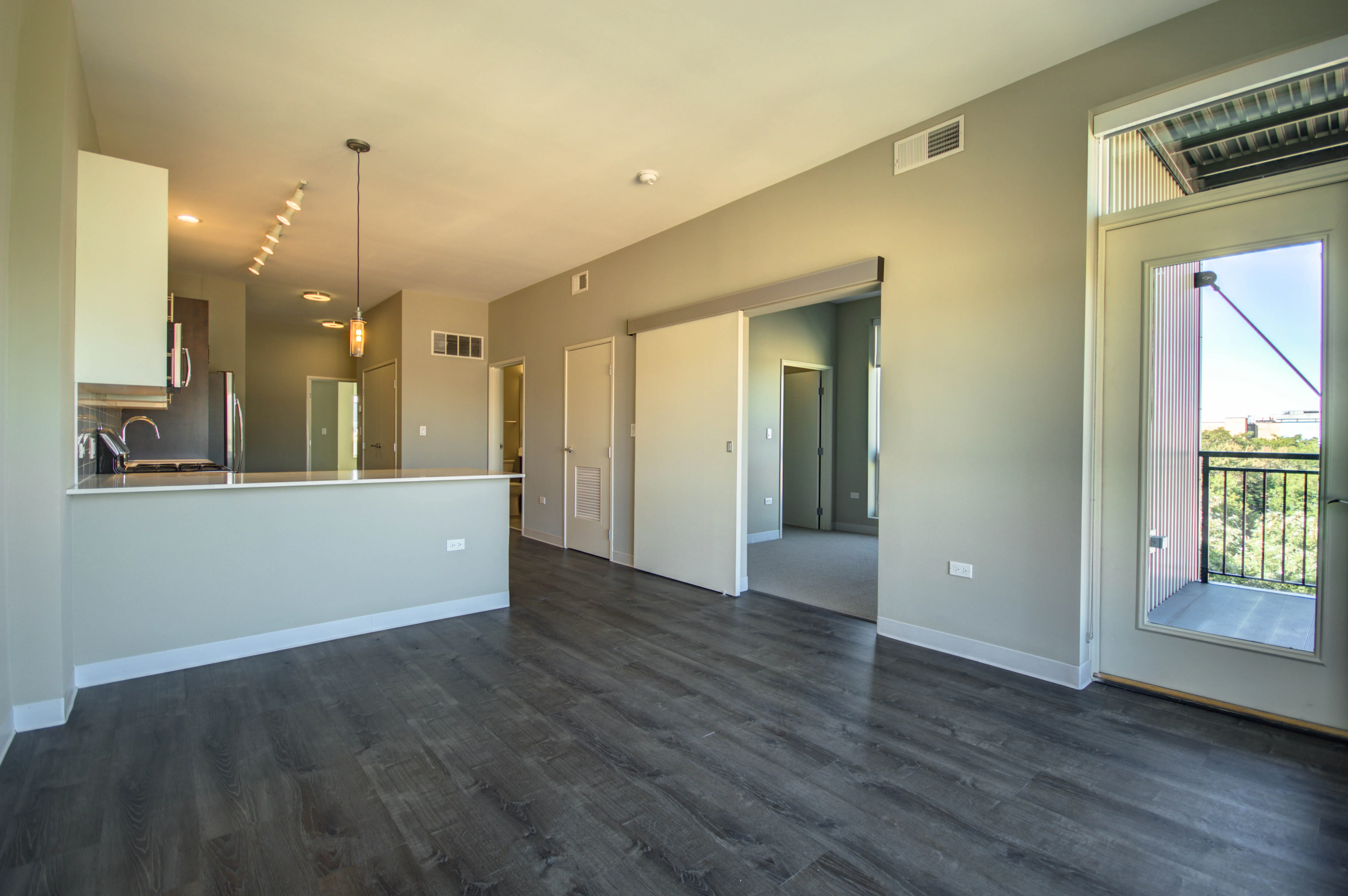 851 W Grand Ave, ,  60642, USA 60642-unit#403-Chicago-IL