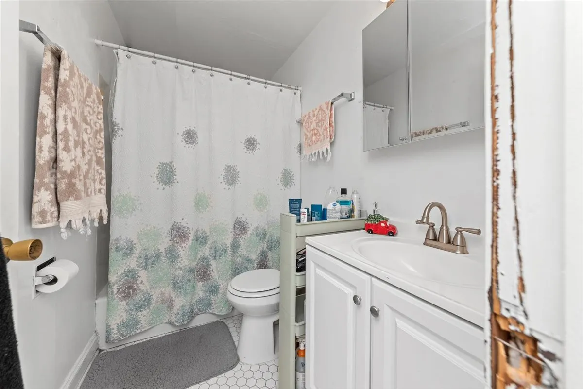 300 Marlene Ct, ,  60084, USA 60084-unit#5-Wauconda-IL