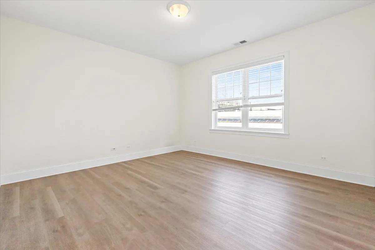 2500 Green Bay Rd, ,  60201, USA 60201-unit#201-Evanston-IL
