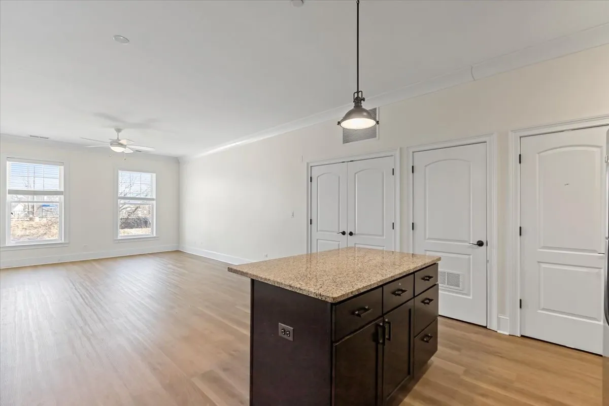 2500 Green Bay Rd, ,  60201, USA 60201-unit#201-Evanston-IL