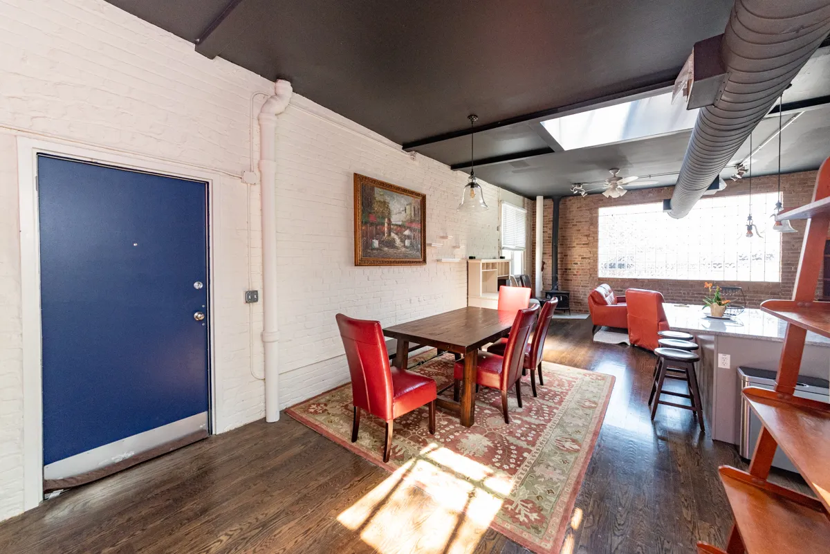 1214 W Belmont Ave, ,  60657, USA 60657-unit#2R-Chicago-IL