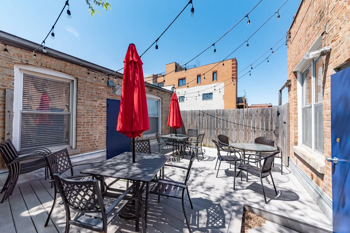 1214 W Belmont Ave, ,  60657, USA 60657-unit#2R-Chicago-IL