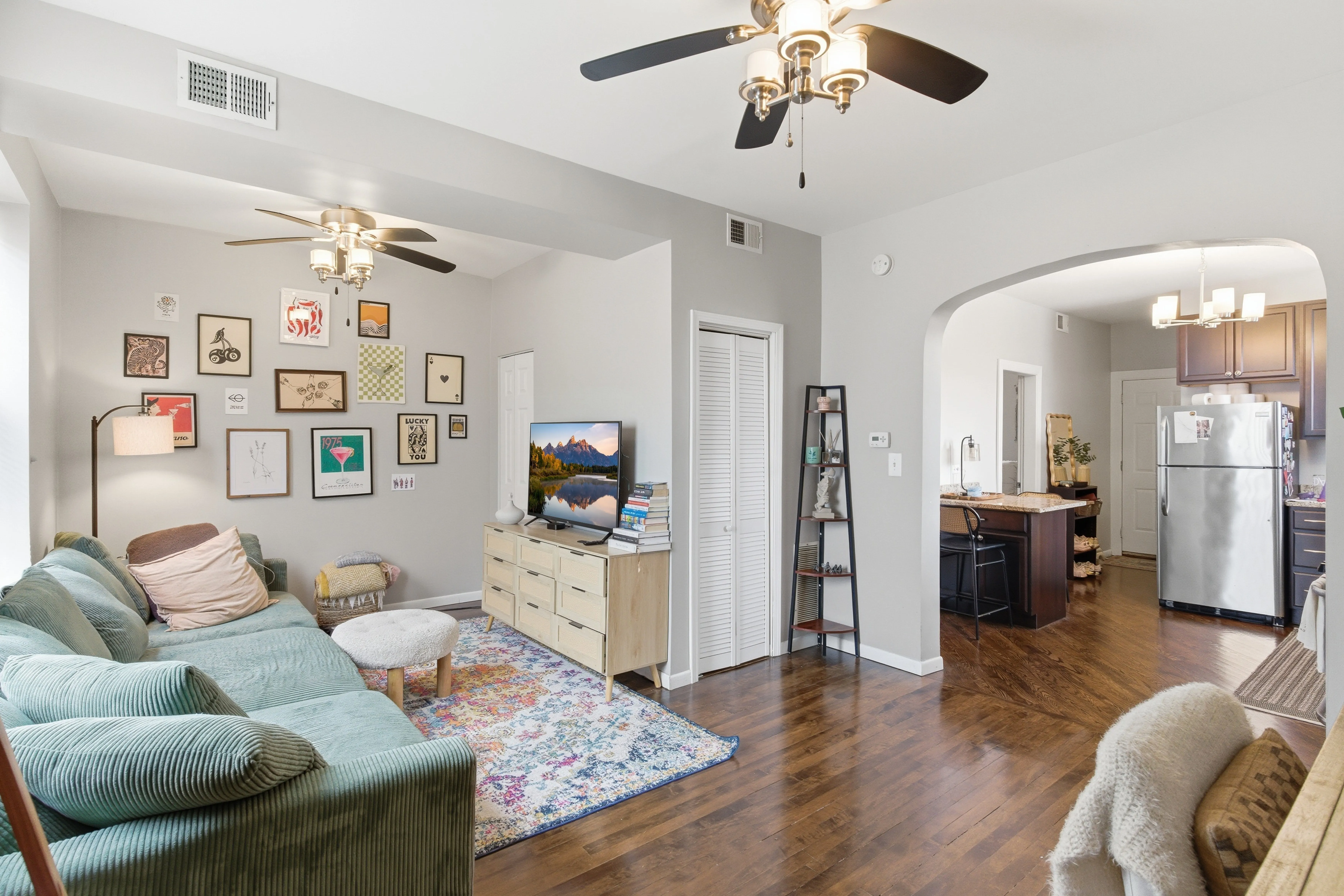 2348 W Moffat St, ,  60647, USA 60647-unit#3R-Chicago-IL
