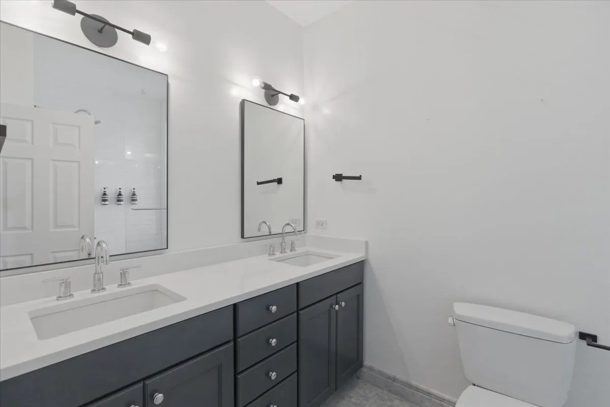 745 N Wood St, ,  60622, USA 60622-unit#TH-Chicago-IL