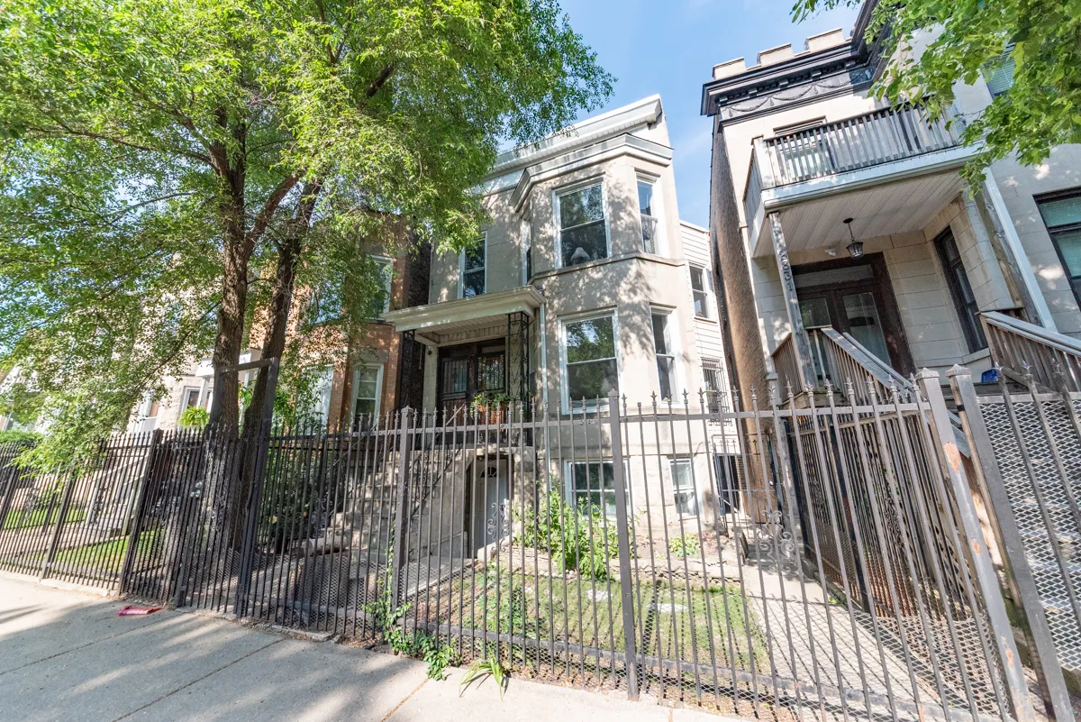 2833 N Albany Ave, , 60618, USA 60618-unit#1A-Chicago-IL