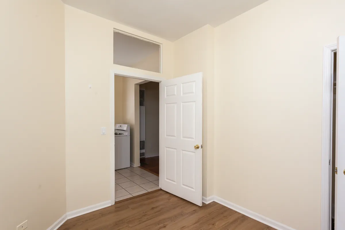 1310 N Artesian Ave, ,  60622, USA 60622-unit#1R-Chicago-IL