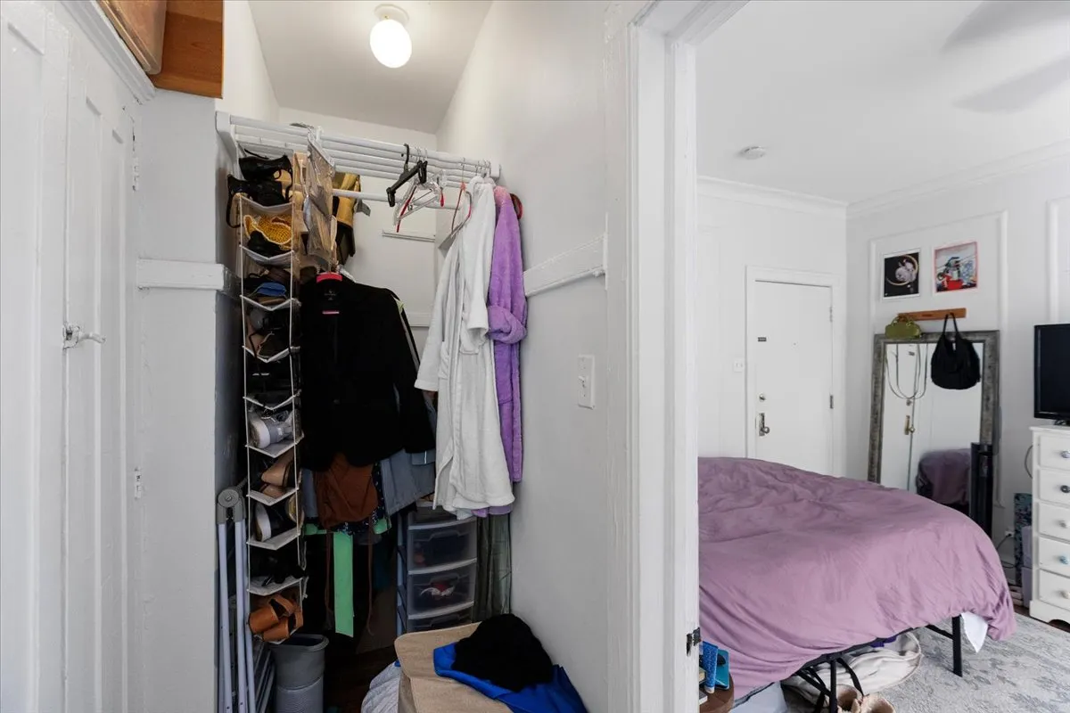 3449 N Elaine Pl, , 60657, USA 60657-unit#407-Chicago-IL