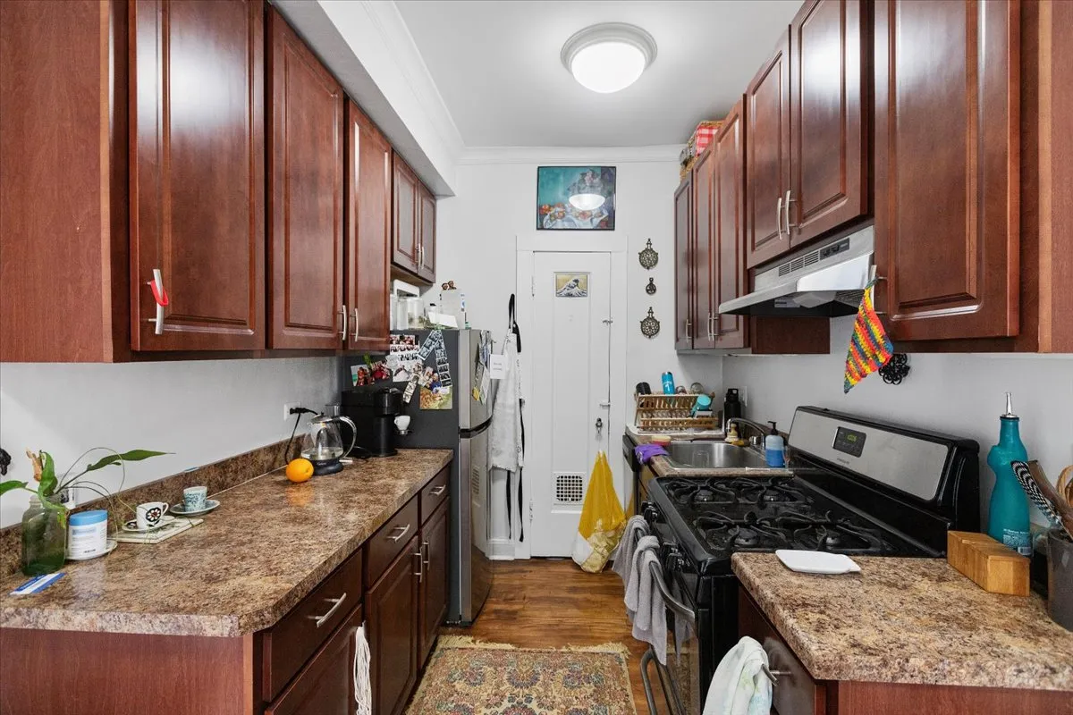 3449 N Elaine Pl, ,  60657, USA 60657-unit#410-Chicago-IL