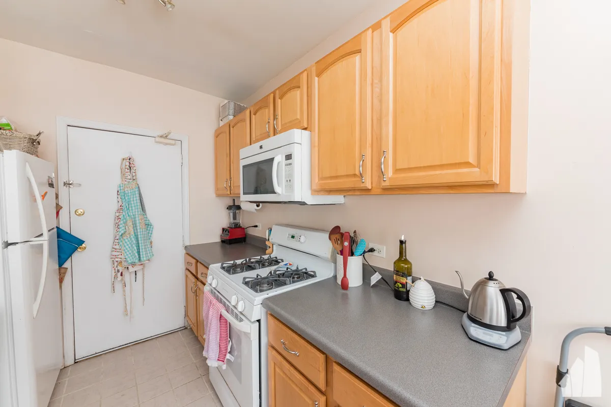 4419 N Lawndale Ave, , 60625, USA 60625-unit#2B-Chicago-IL