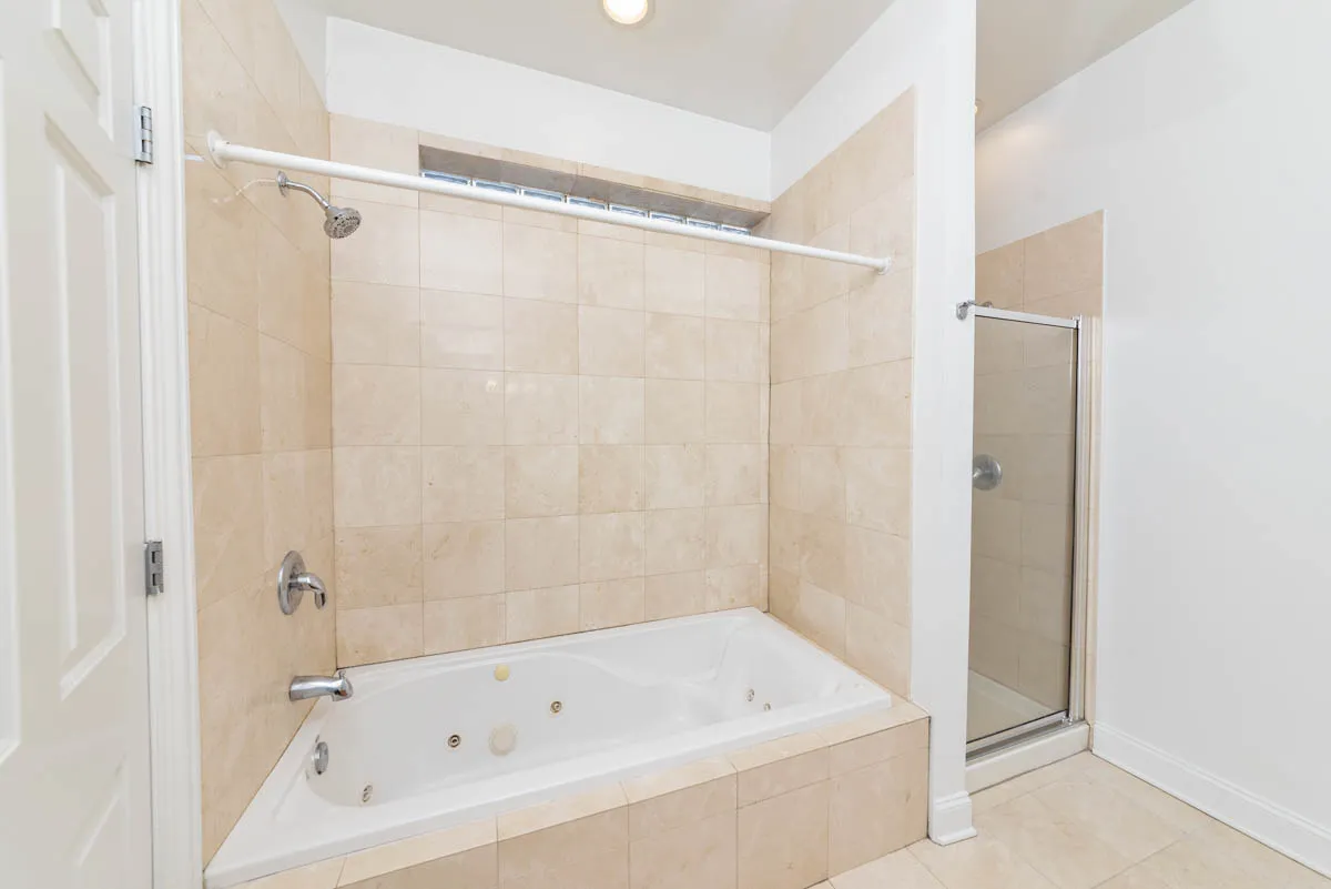 1960 N Damen Ave, ,  60647, USA 60647-unit#2-Chicago-IL