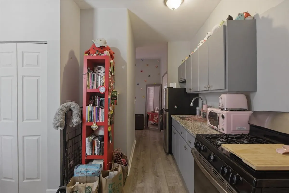 5018 S Blackstone Ave, ,  60615, USA 60615-unit#202-Chicago-IL