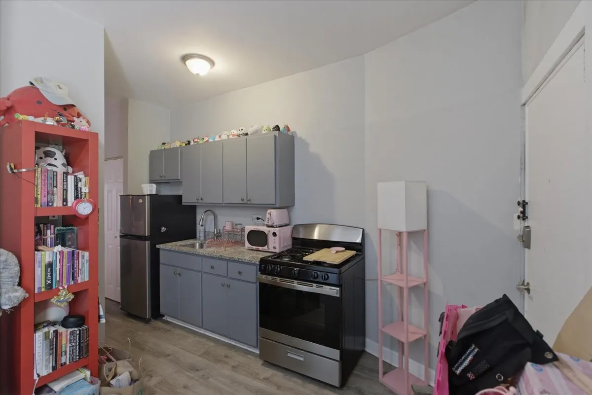5018 S Blackstone Ave, ,  60615, USA 60615-unit#202-Chicago-IL