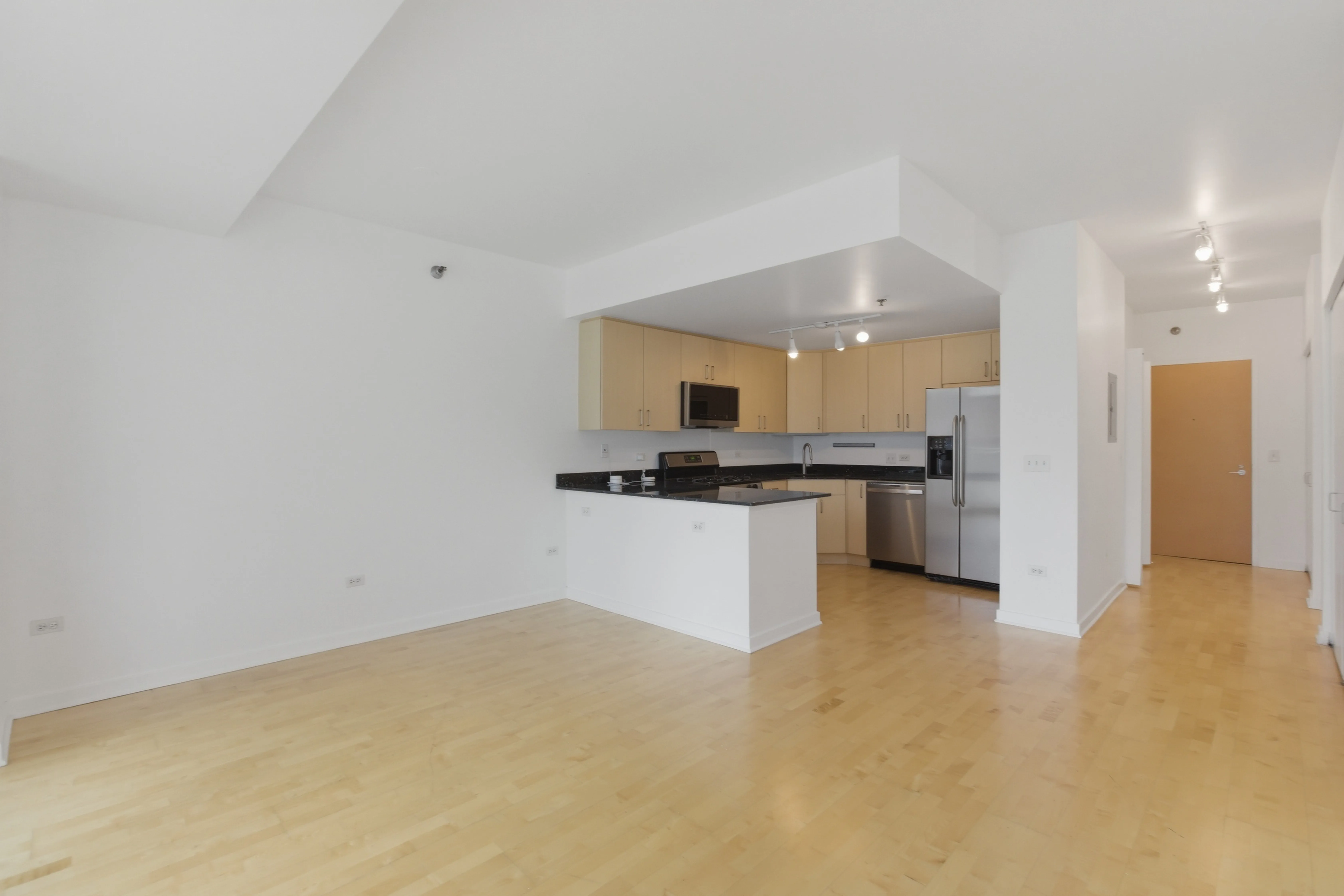 330 W Grand Ave, ,  60654, USA 60654-unit#808-Chicago-IL
