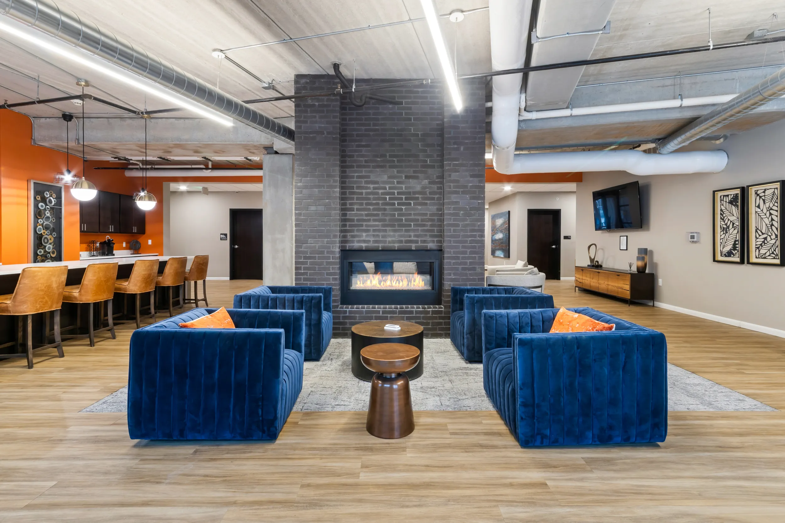 8041 W Bluemound Rd, , WI 53213, USA 53213-unit#408-Milwaukee-IL