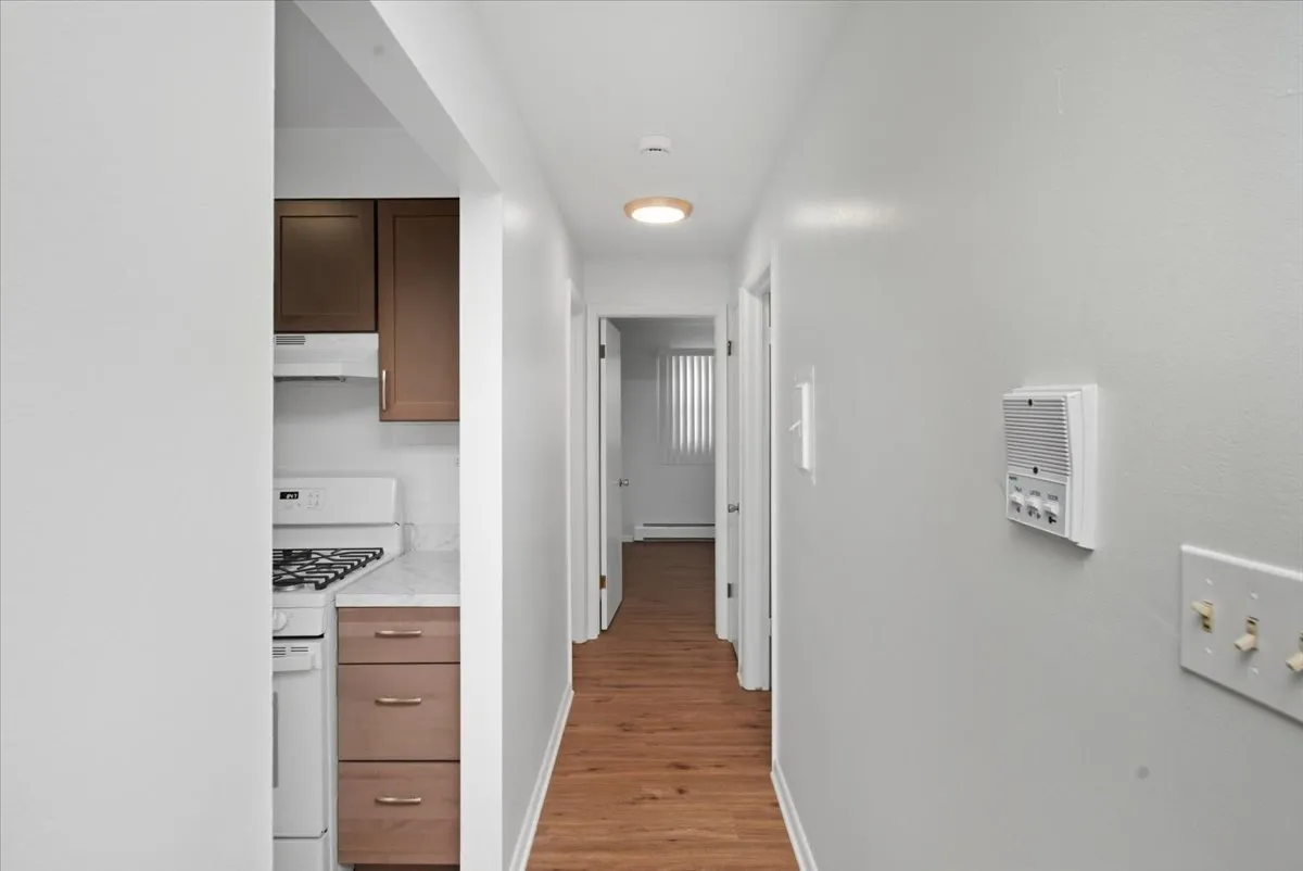 126 W Washington St, ,  60073, USA 60073-unit#324-Round Lake-IL