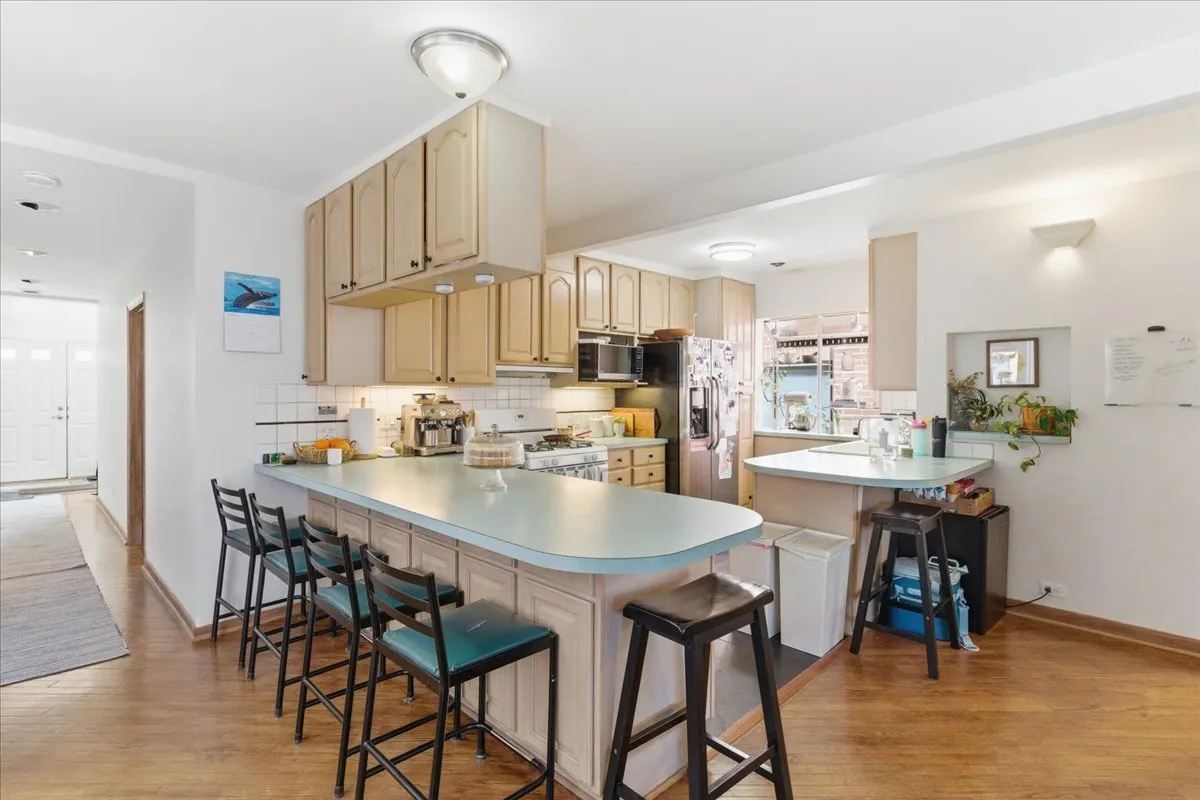 2016 W Charleston St, , 60647, USA 60647-unit#2F-Chicago-IL