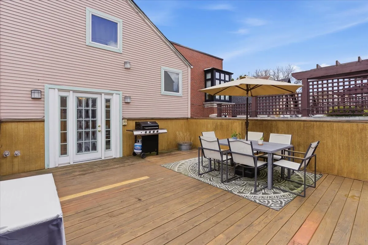 2016 W Charleston St, , 60647, USA 60647-unit#2F-Chicago-IL