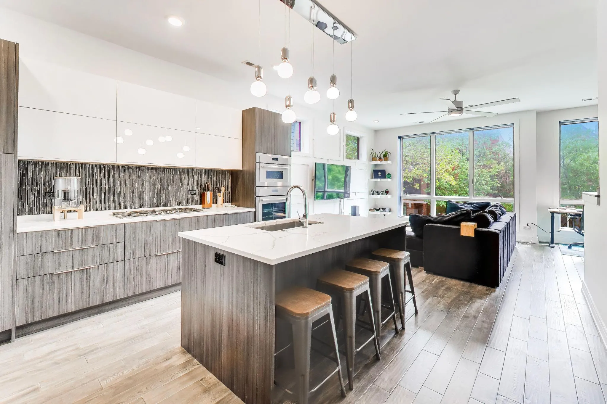 3740 N Clifton Ave, ,  60613, USA 60613-unit#2-Chicago-IL