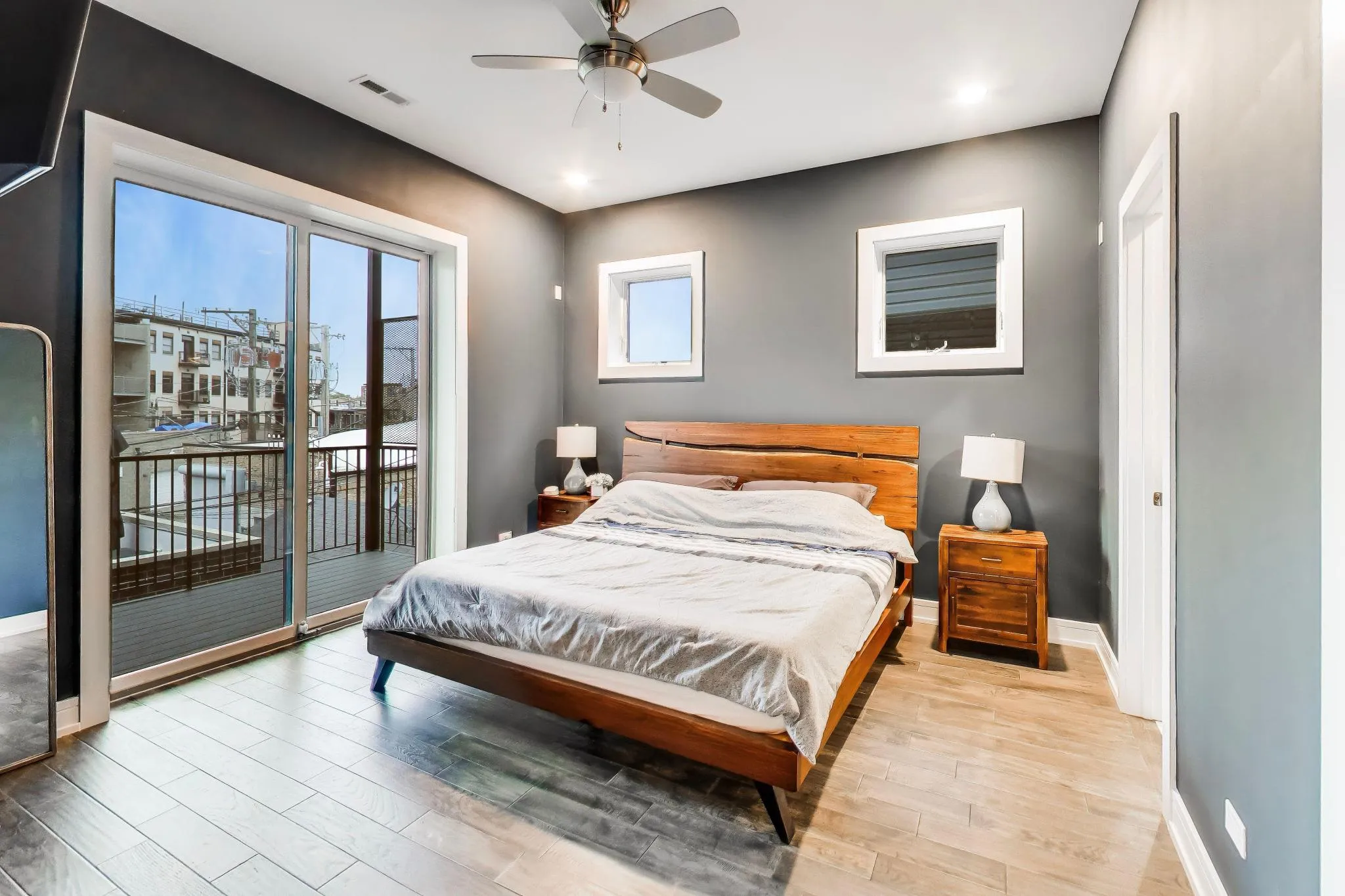 3740 N Clifton Ave, , 60613, USA 60613-unit#2-Chicago-IL