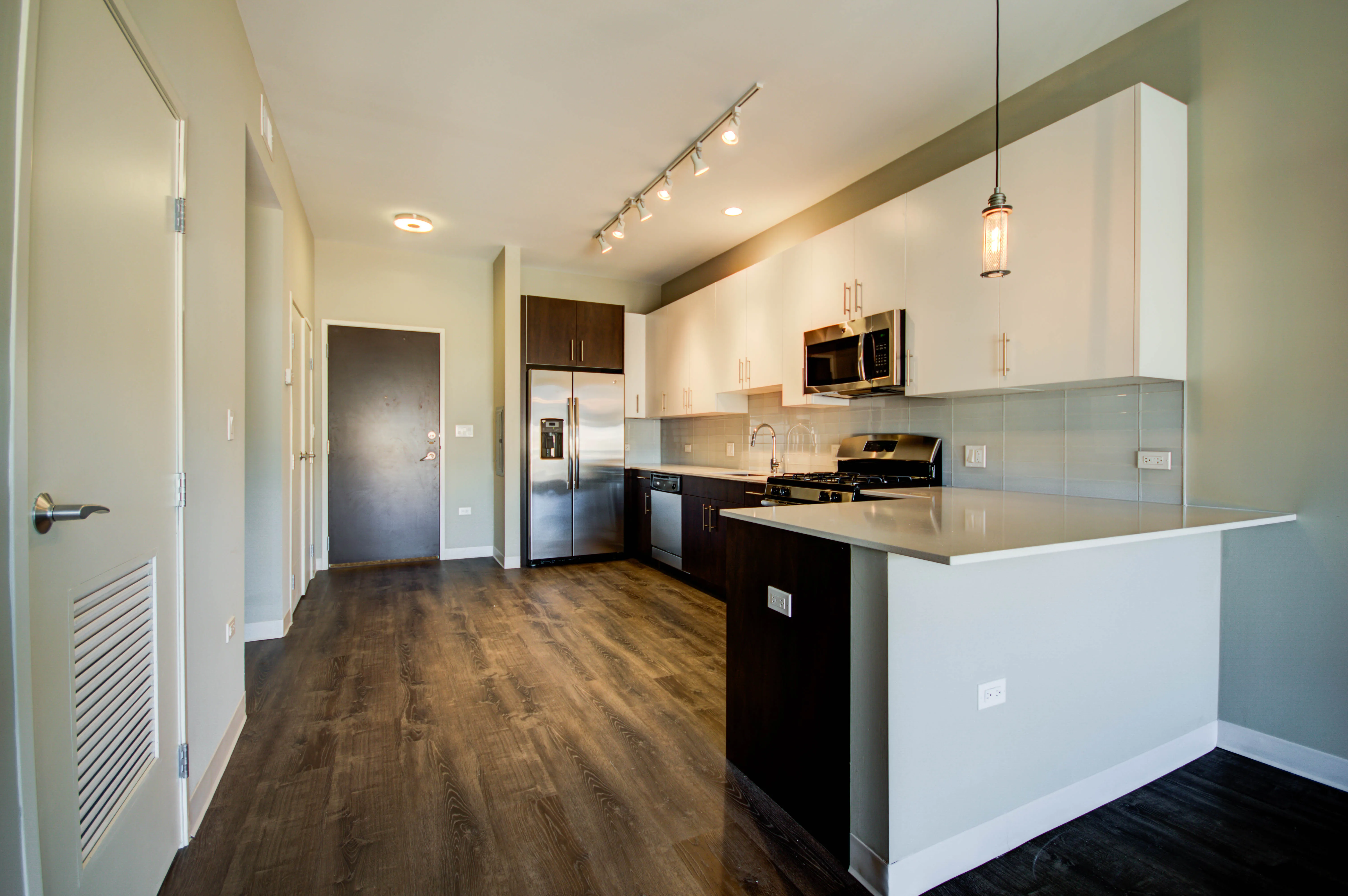 851 W Grand Ave, , 60642, USA 60642-unit#505-Chicago-IL