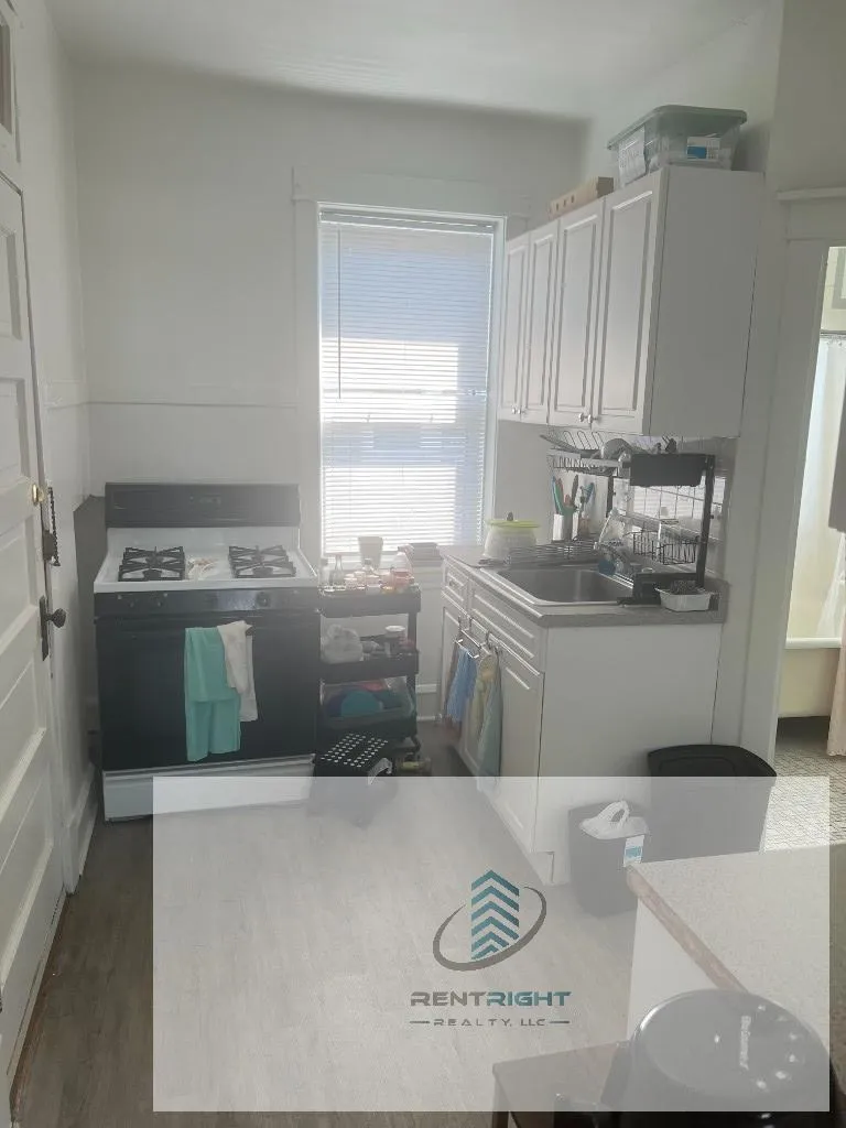 4846 W Hutchinson St, , 60641, USA 60641-unit#4850 - 6B-Chicago-IL