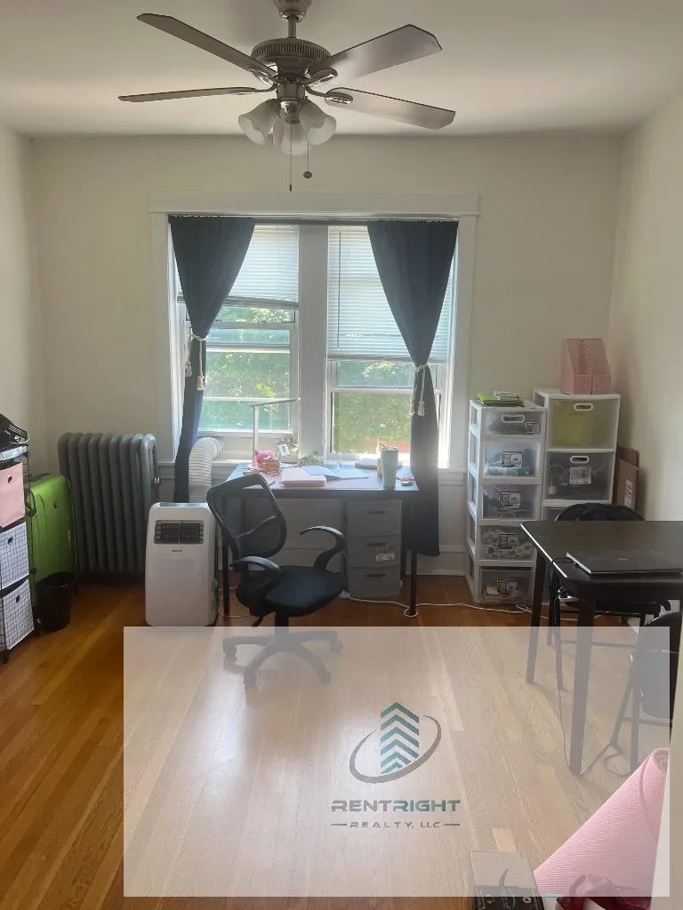 4846 W Hutchinson St, , 60641, USA 60641-unit#4850 - 6B-Chicago-IL