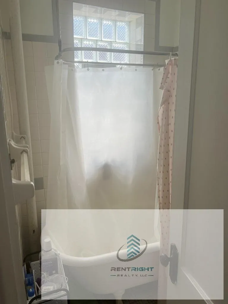 4846 W Hutchinson St, , 60641, USA 60641-unit#4850 - 6B-Chicago-IL
