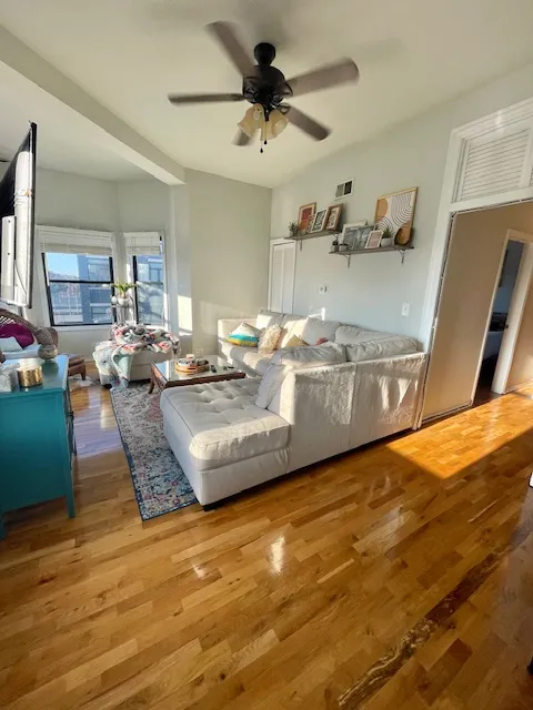 3359 N Southport Ave, ,  60657, USA 60657-unit#4-Chicago-IL