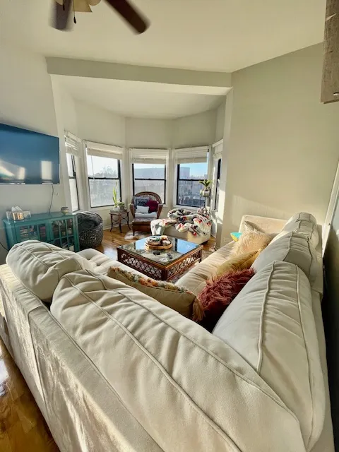 3359 N Southport Ave, ,  60657, USA 60657-unit#4-Chicago-IL