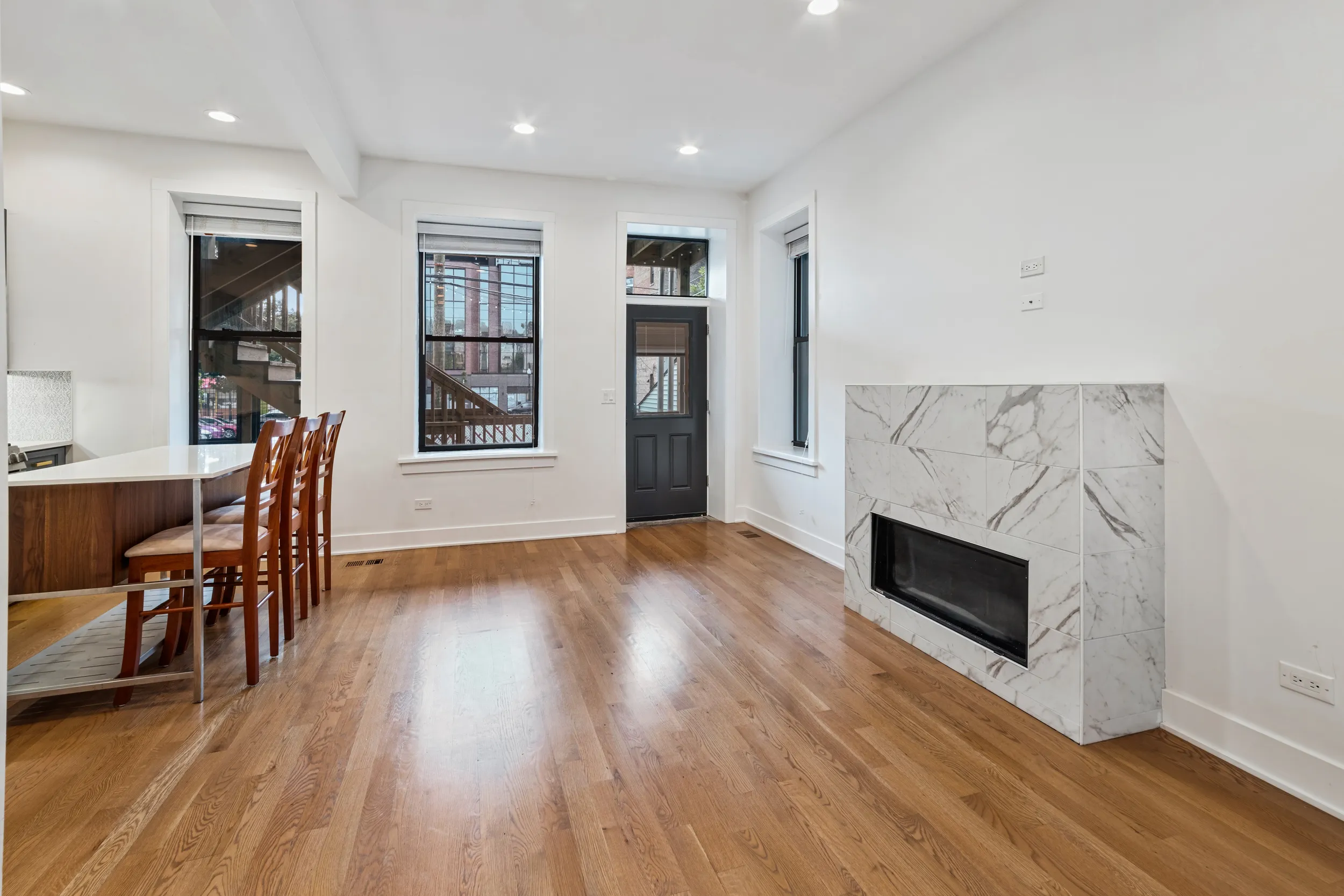 3517 N Reta Ave, ,  60657, USA 60657-unit#1R-Chicago-IL