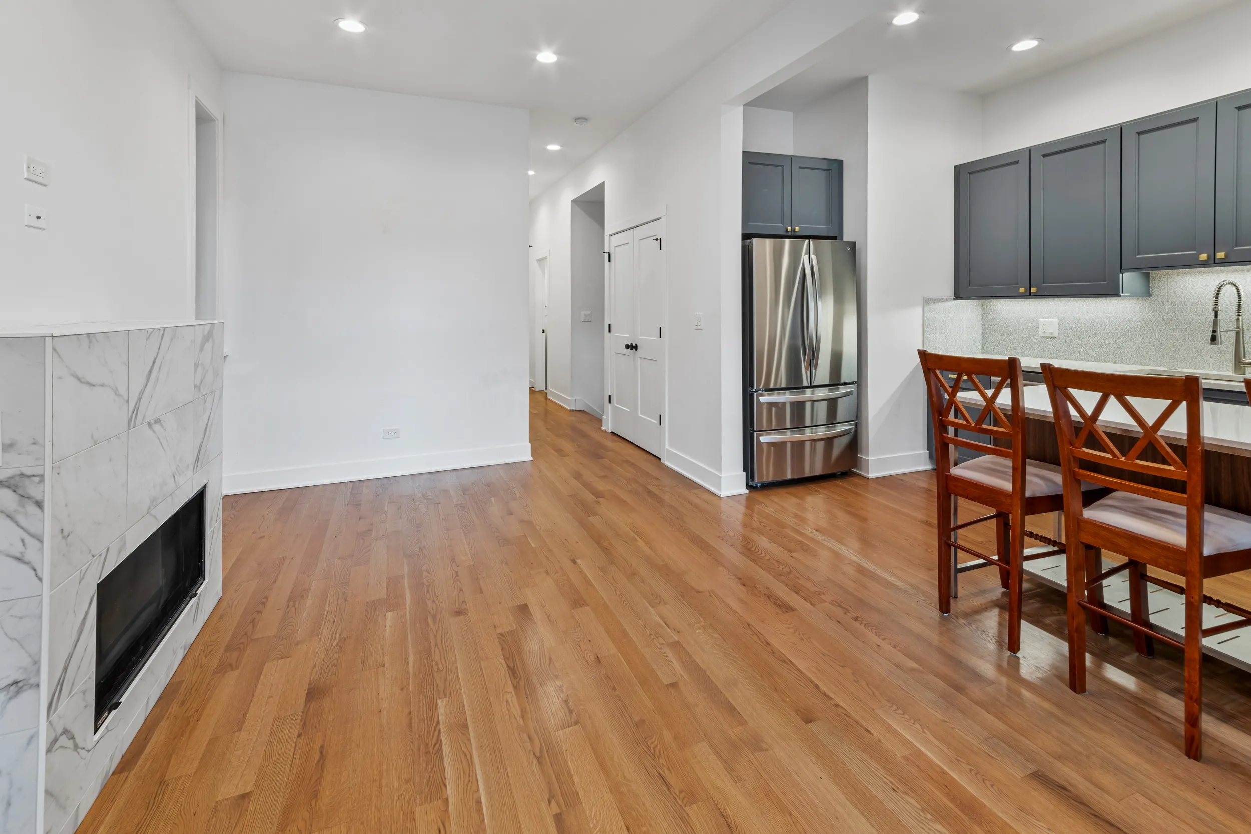 3517 N Reta Ave, ,  60657, USA 60657-unit#1R-Chicago-IL