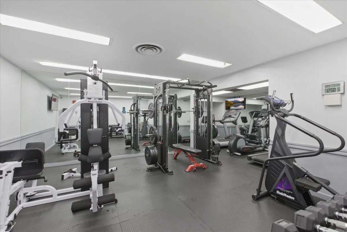 3950 N Lake Shore Dr, ,  60613, USA 60613-unit#2027-Chicago-IL