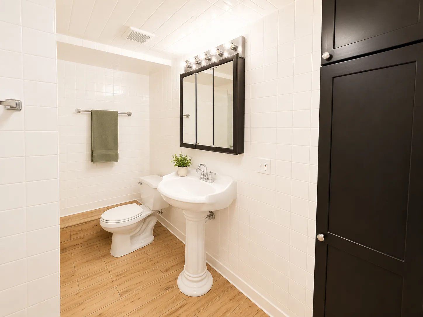1535 W Addison St, ,  60657, USA 60613-unit#1-Chicago-IL