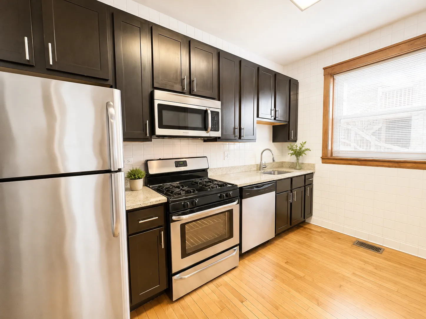 1535 W Addison St, , 60657, USA 60613-unit#1-Chicago-IL