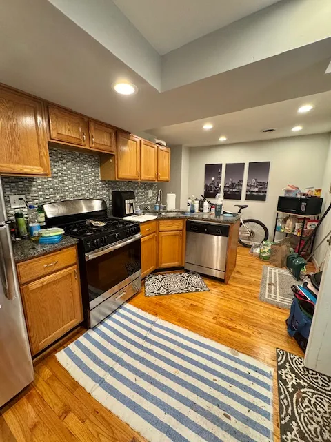1947 N Cleveland Ave, ,  60614, USA 60614-unit#1R-Chicago-IL