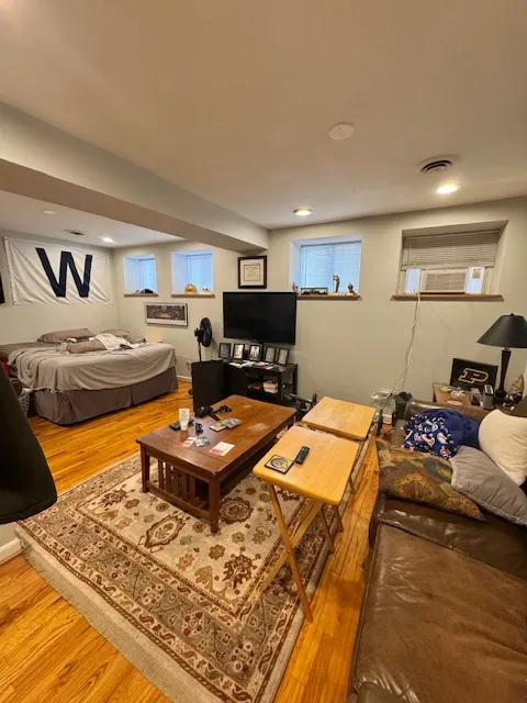 1947 N Cleveland Ave, ,  60614, USA 60614-unit#1R-Chicago-IL