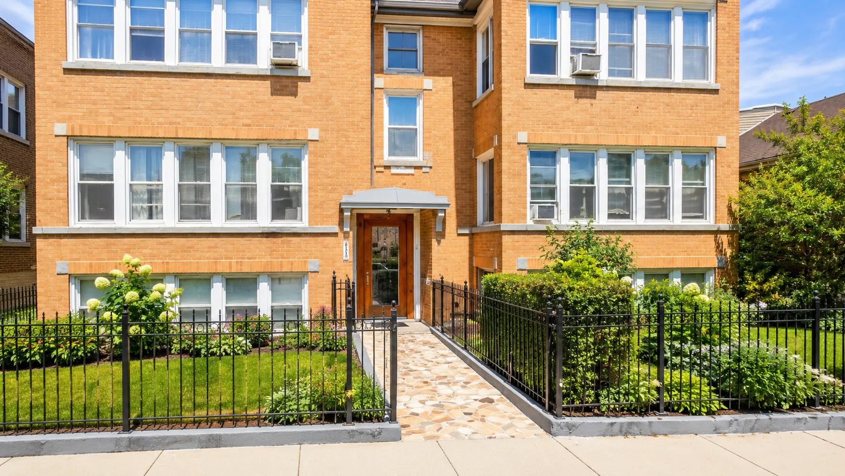 4646 W Addison St, , 60641, USA 60641-unit#2W-Chicago-IL
