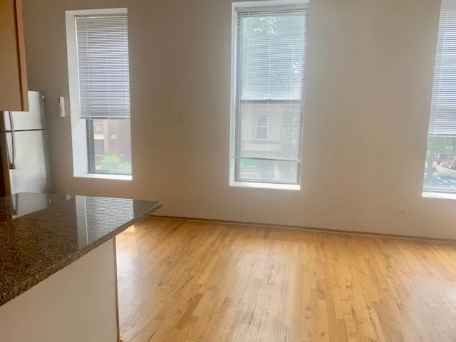 3055 N Sheffield Ave, ,  60657, USA 60657-unit#2D-Chicago-IL