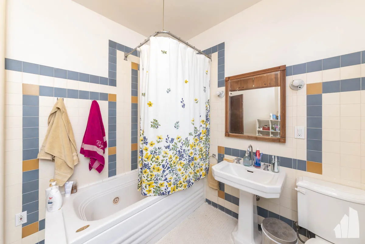 842 W Waveland Ave, ,  60613, USA 60613-unit#3-Chicago-IL