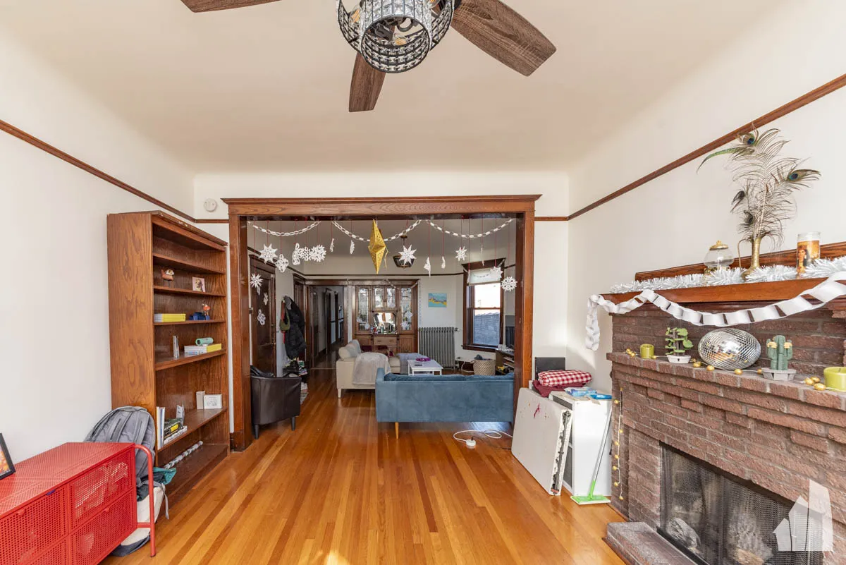 842 W Waveland Ave, ,  60613, USA 60613-unit#3-Chicago-IL