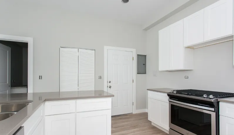 3000 N Sheffield Ave, ,  60657, USA 60657-unit#2N-Chicago-IL