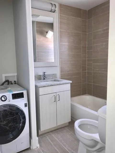 1351 W Roscoe St, ,  60657, USA 60657-unit#4-Chicago-IL