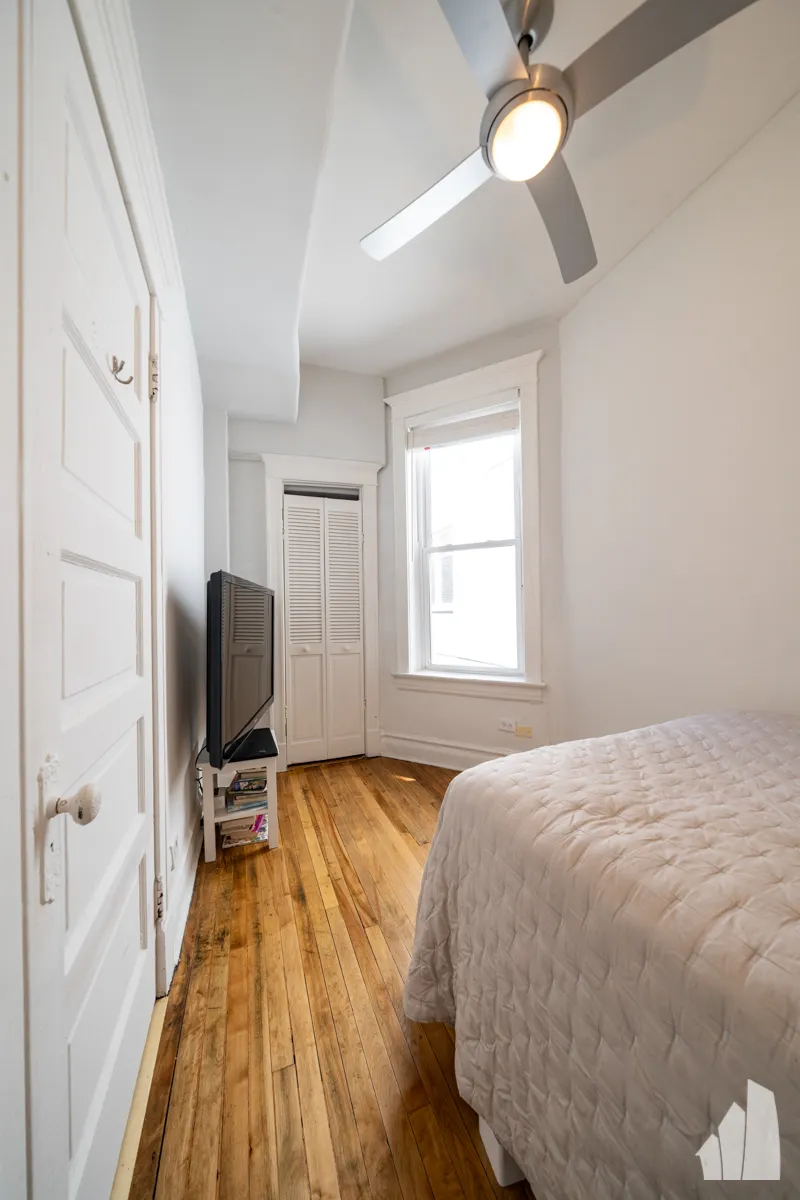 1037 S Racine Ave, , 60607, USA 60607-unit#3R-Chicago-IL