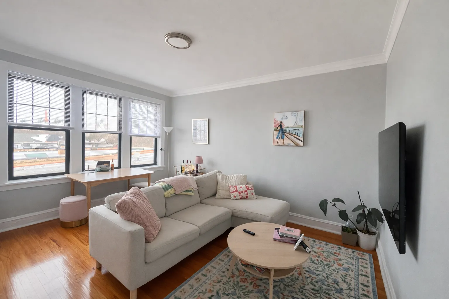 2344 W Addison St, , 60618, USA 60618-unit#F2-Chicago-IL