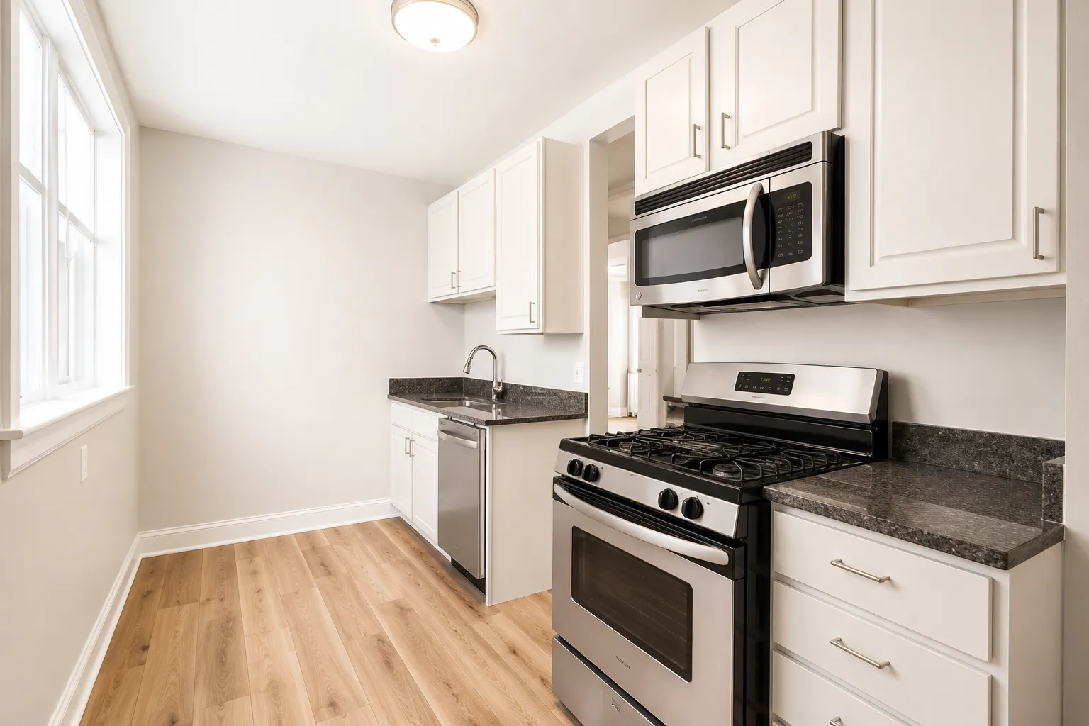 2514 W Belle Plaine Ave, , 60618, USA 60618-unit#1-Chicago-IL