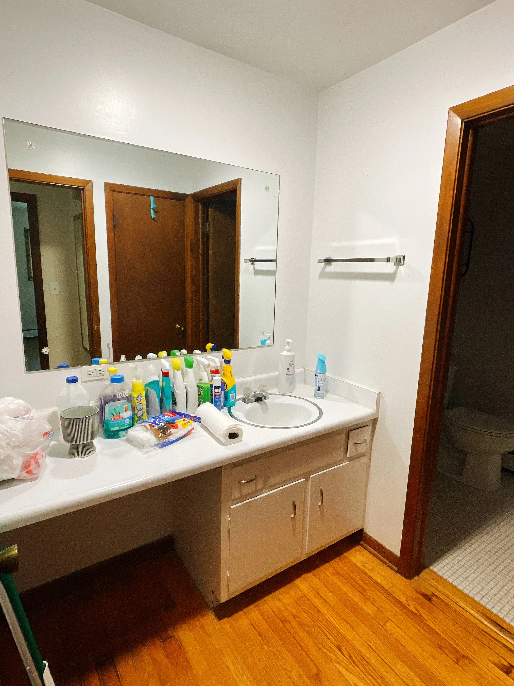 826 N Milwaukee Ave, , 60048, USA 60048-unit#D2-Libertyville-IL