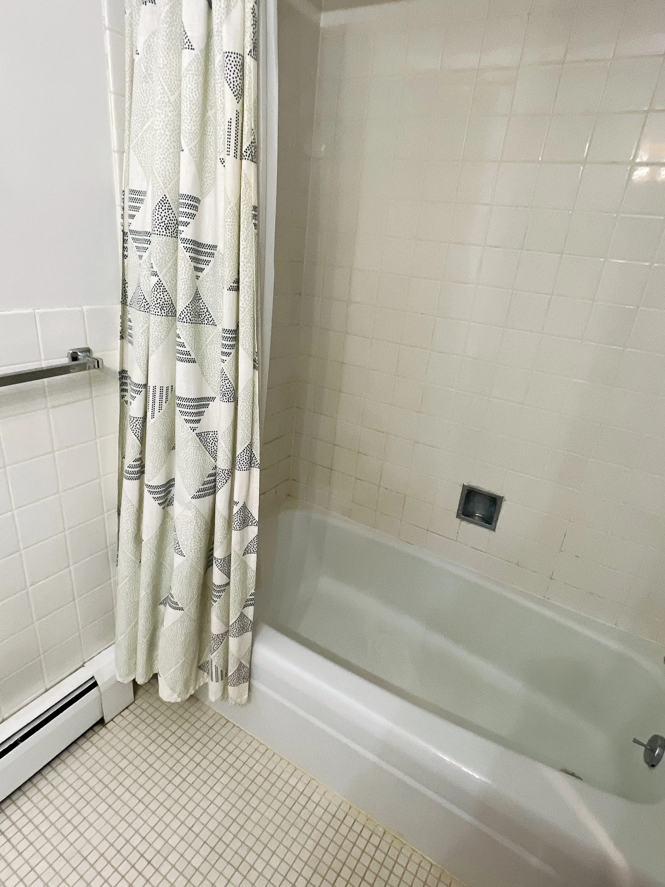 826 N Milwaukee Ave, , 60048, USA 60048-unit#D2-Libertyville-IL