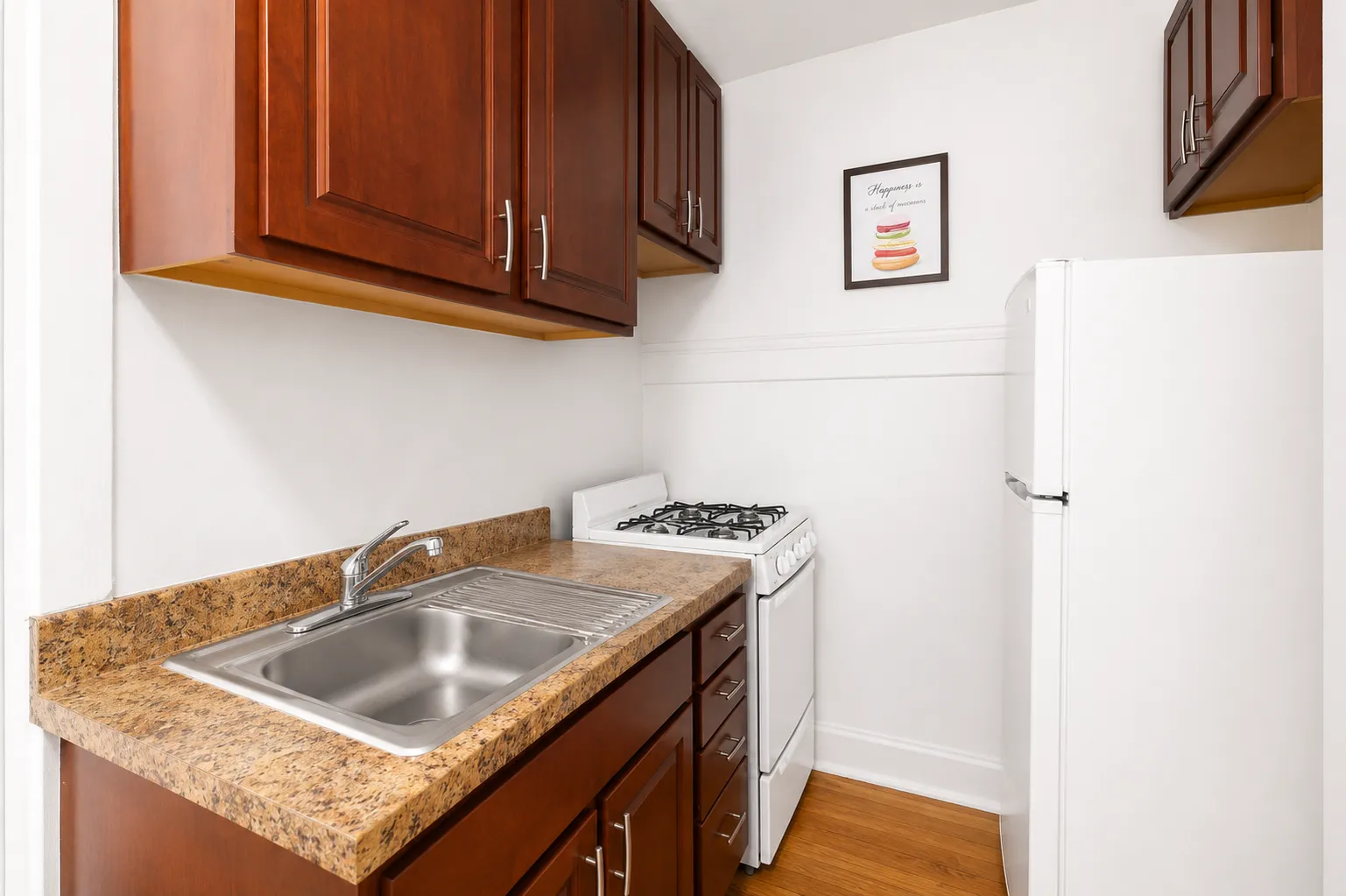 656 W Oakdale Ave, , 60657, USA 60657-unit#1C-Chicago-IL