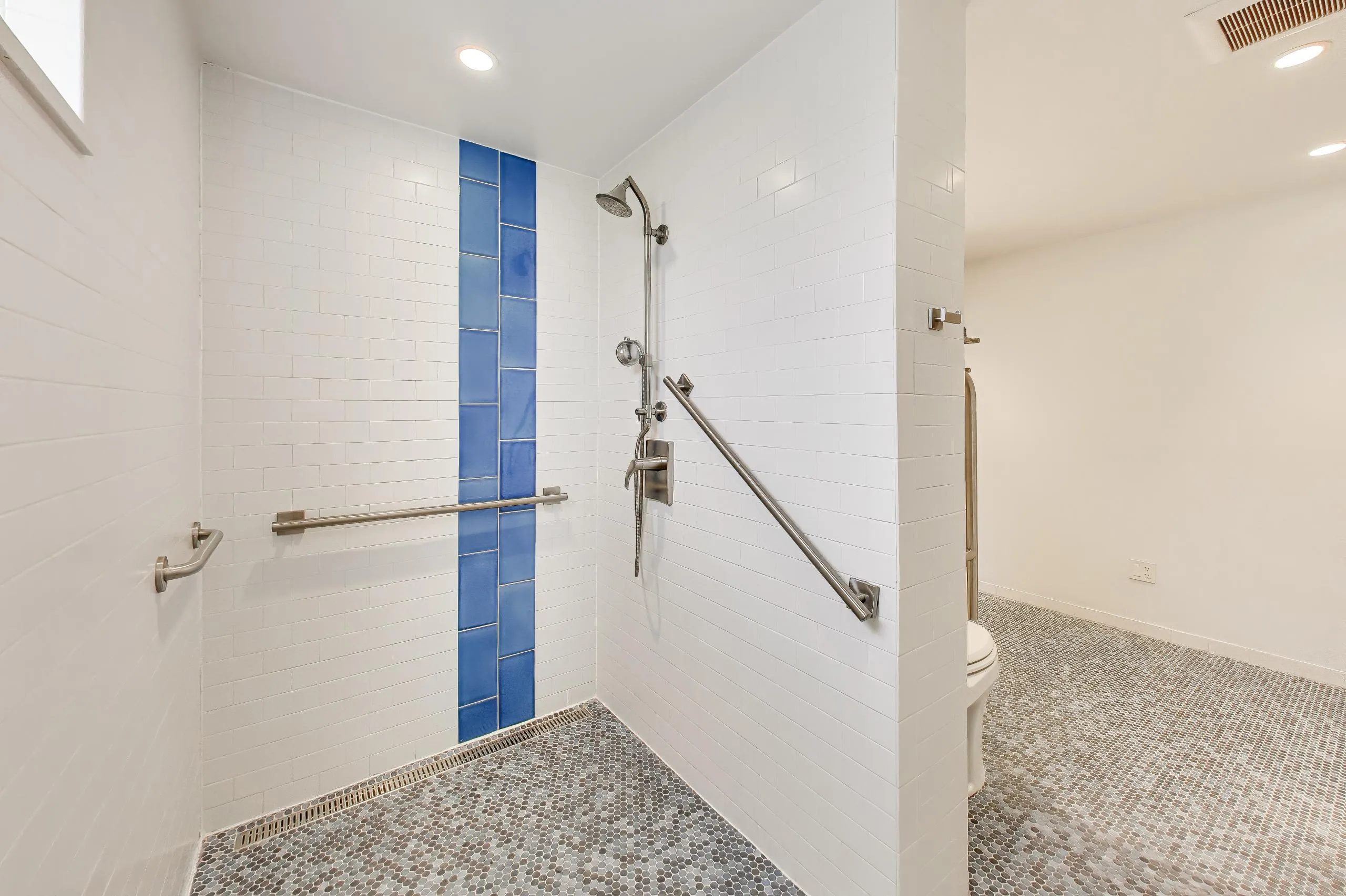 2722 Central St, , 60201, USA 60201-unit#4S-Evanston-IL